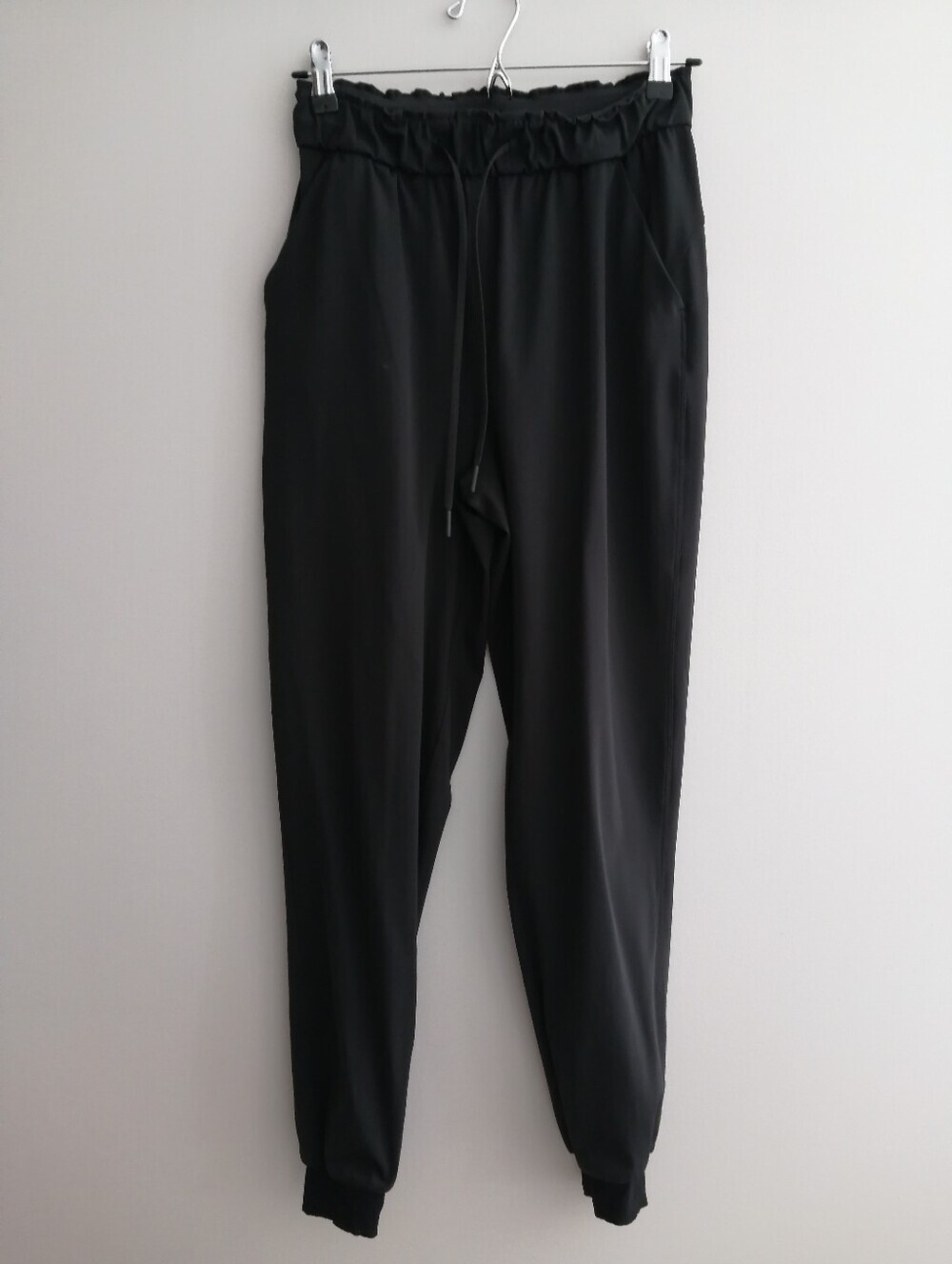 Lululemon Stretch High Rise Jogger Pants Black Size 4